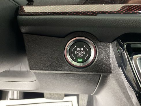 New 2026 Chevrolet Traverse Z71 w/ Driver Confidence Package image 17