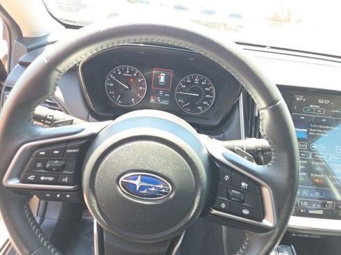 Used 2024 Subaru Outback Premium AWD/4WD image 12