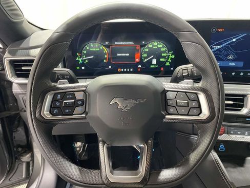 Used 2025 Ford Mustang GT Premium RWD image 21