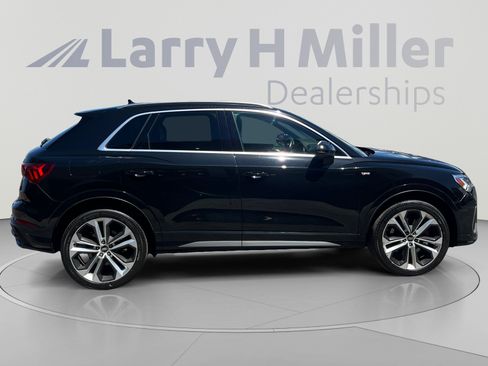 Used 2020 Audi Q3 2.0T Premium Plus w/ Premium Plus Package AWD/4WD image 6
