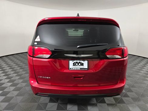 New 2026 Chrysler Voyager LX image 5