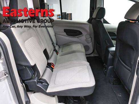 Used 2022 Ford Transit Connect XLT FWD image 22
