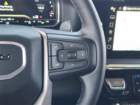 Used 2024 GMC Sierra 1500 Denali w/ Technology Package image 29