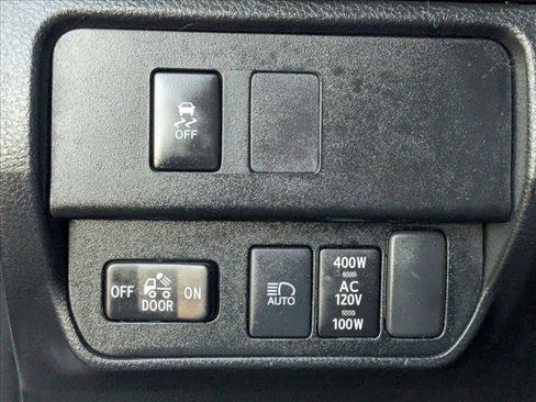 Used 2020 Toyota Tacoma TRD Off-Road image 22