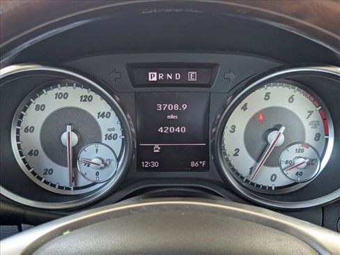 Used 2012 Mercedes-Benz SLK 250 image 11
