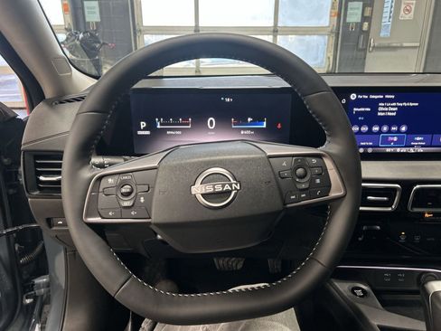 New 2026 Nissan Sentra SV w/ SV Convenience Package image 18