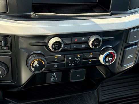 New 2025 Ford F350 XL w/ XL Chrome Package image 18