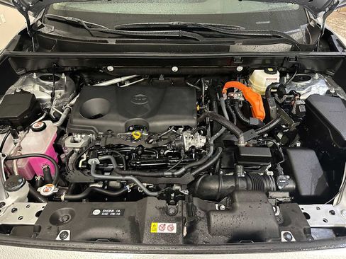 Certified 2025 Toyota RAV4 XLE image 10
