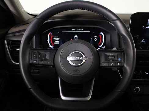Certified 2023 Nissan Rogue Platinum w/ Platinum Premium Package FWD image 28