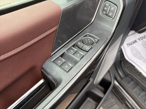 Used 2021 Ford F150 Lariat w/ Equipment Group 502A High image 22