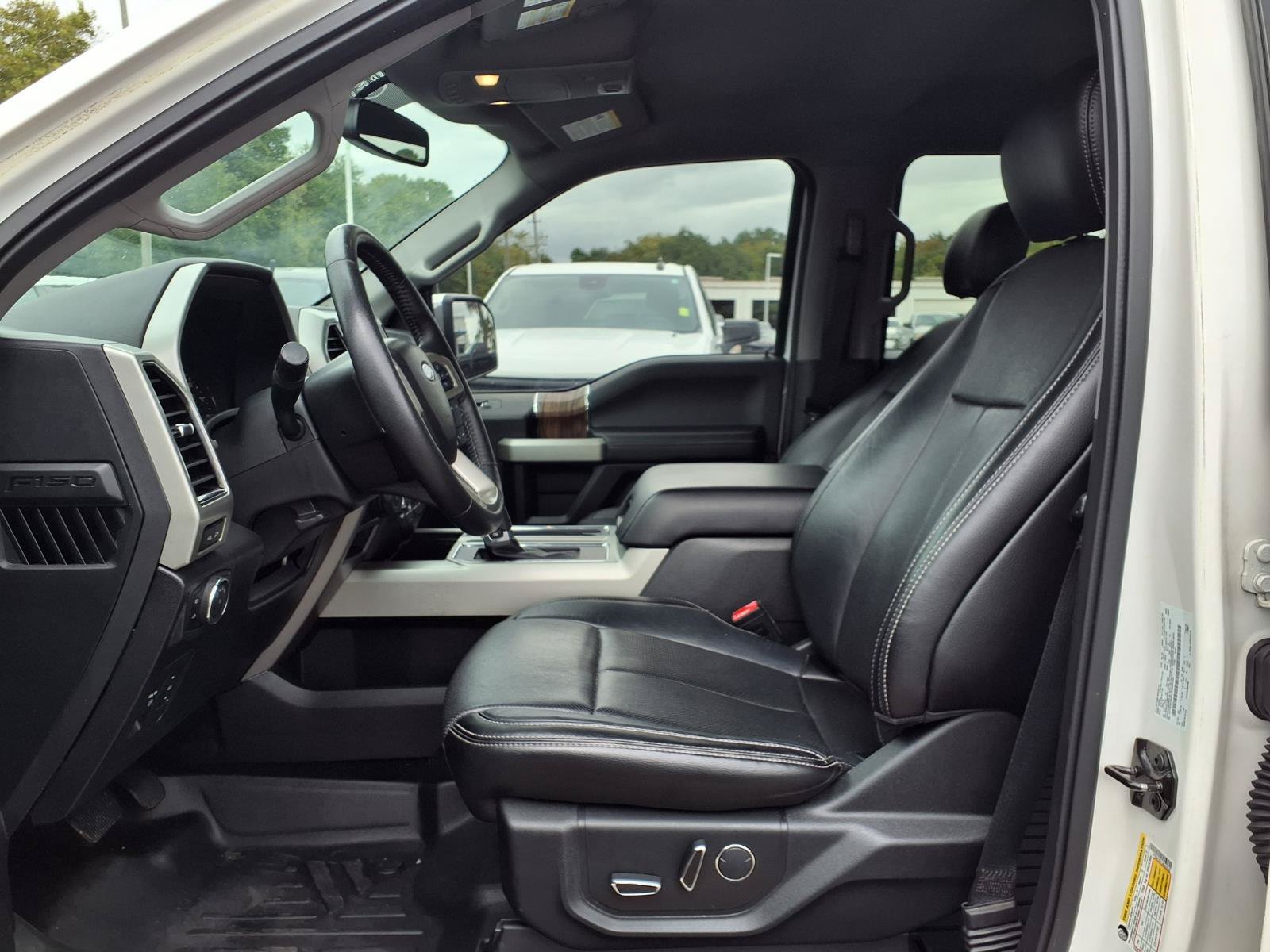 Used 2018 Ford F150 Lariat AWD/4WD image 17