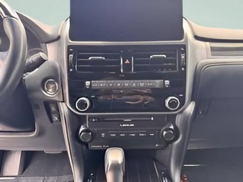 Used 2023 Lexus GX 460 Premium w/ Premium Package AWD/4WD image 30