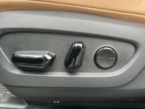 Used 2022 Lexus NX 350 AWD image 16