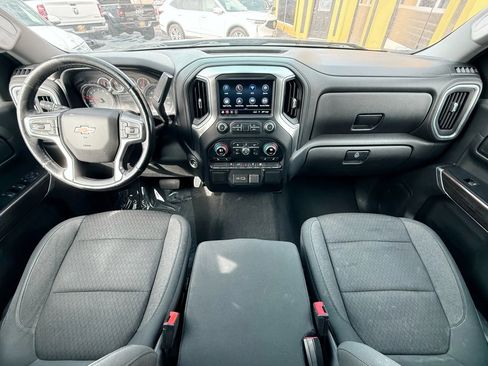 Used 2019 Chevrolet Silverado 1500 LT w/ All-Star Edition image 17
