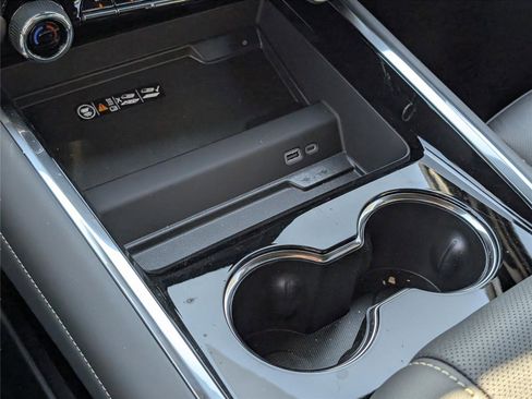 New 2025 Chevrolet Tahoe Premier image 22