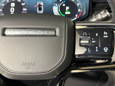 Used 2025 Land Rover Range Rover Sport Dynamic SE AWD/4WD image 31