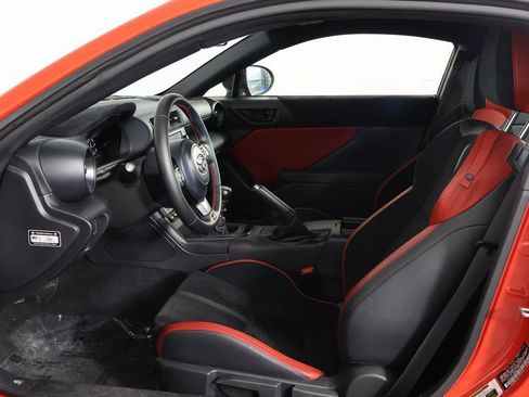 Used 2024 Toyota GR86 TRUENO Edition image 8