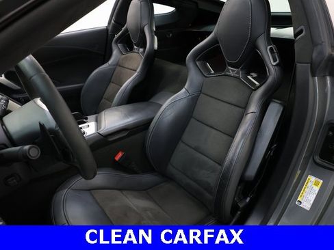 Used 2016 Chevrolet Corvette Z06 w/ 3LZ Preferred Equipment Group image 8