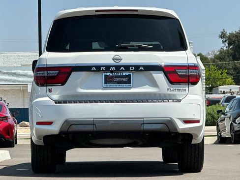 Used 2023 Nissan Armada Platinum w/ Captain's Chairs Package AWD/4WD image 5