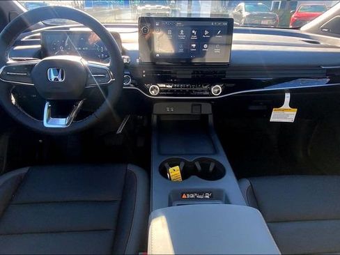 New 2026 Honda Prologue Touring image 5