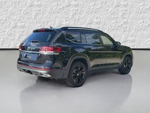 Used 2022 Volkswagen Atlas SE FWD image 3