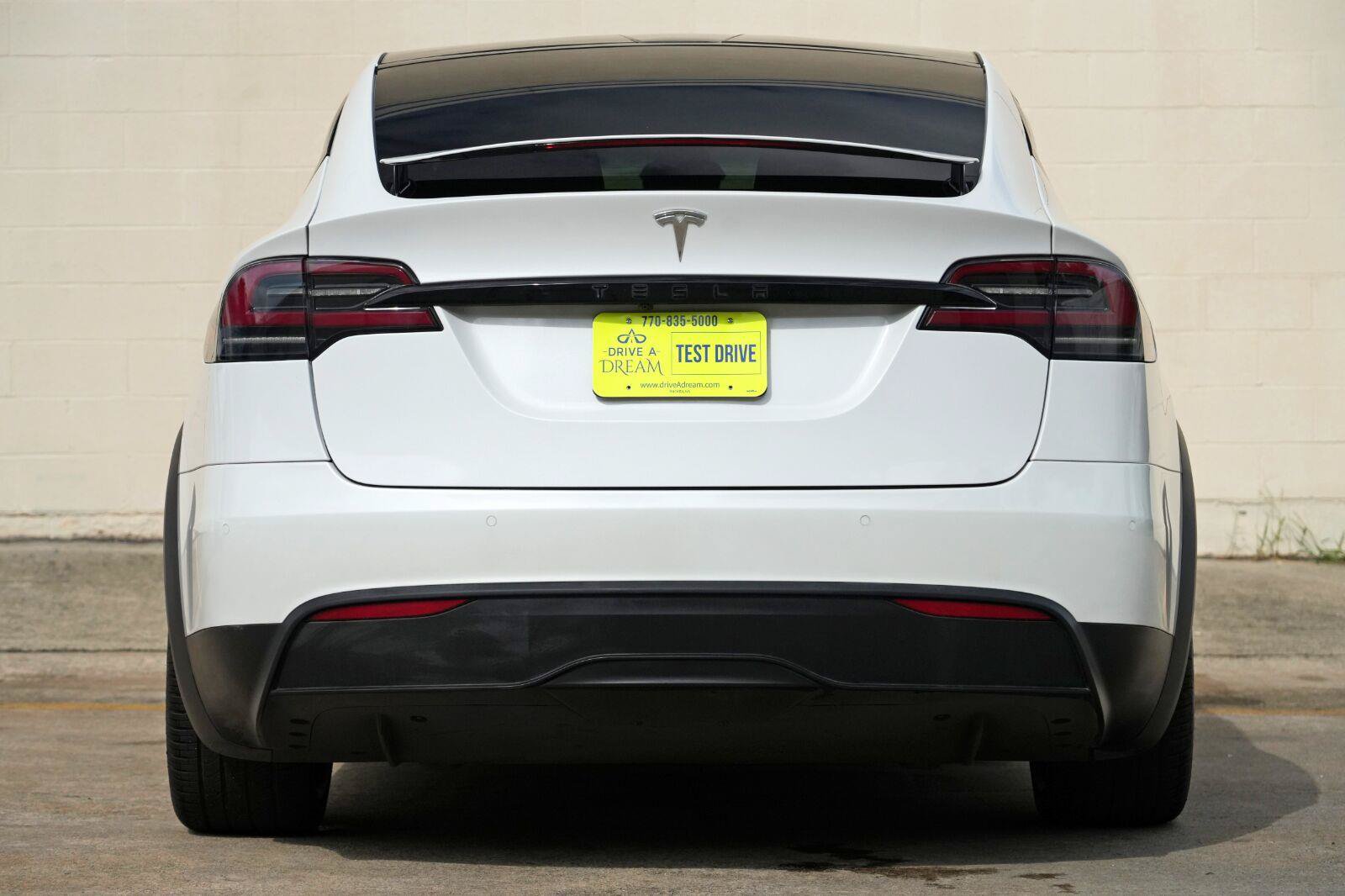 Used 2023 Tesla Model X AWD/4WD image 11