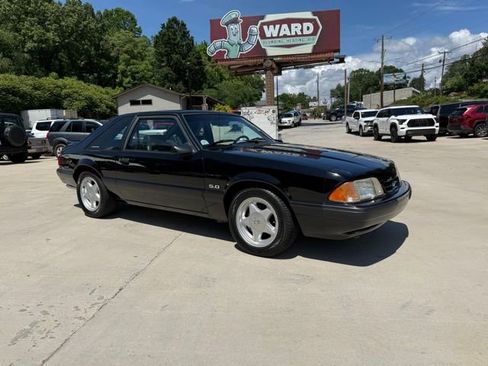 Used 1991 Ford Mustang LX RWD image 2