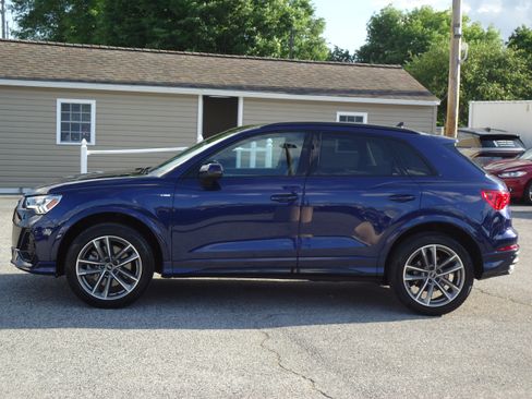 Used 2023 Audi Q3 2.0T Premium Plus w/ Premium Plus Package AWD/4WD image 6