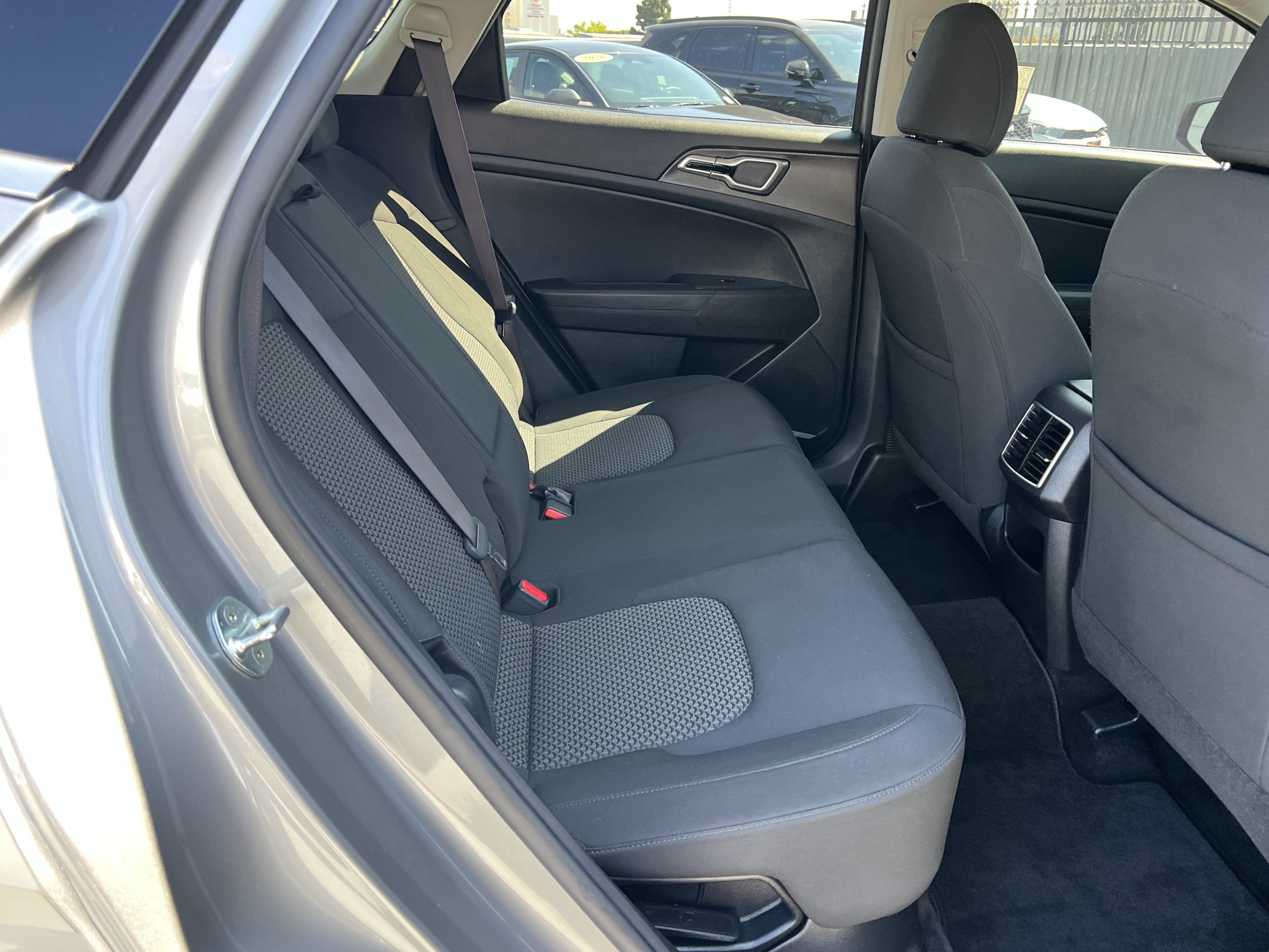 Certified 2023 Kia Sportage LX AWD/4WD image 18