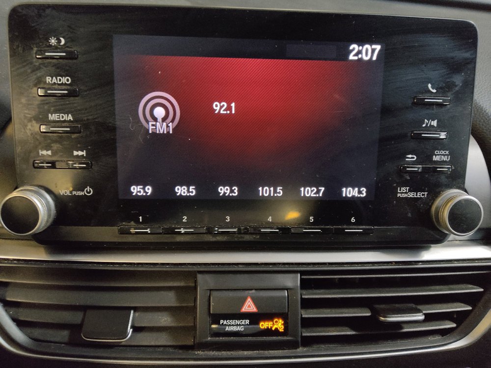 Used 2019 Honda Accord LX image 25