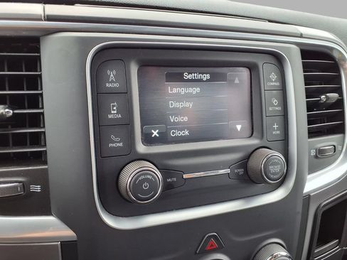 Used 2024 RAM 1500 Classic SLT AWD/4WD image 8