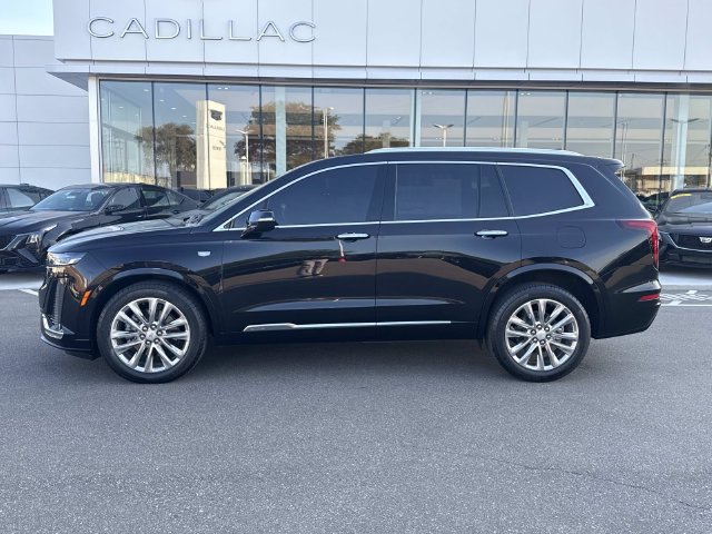 Certified 2024 Cadillac XT6 Premium Luxury AWD/4WD image 10