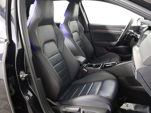 Used 2024 Volkswagen Golf R AWD/4WD image 36