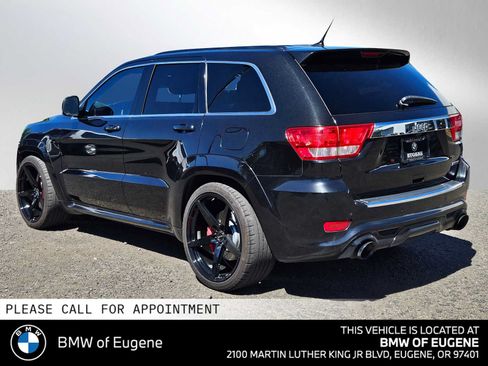 Used 2012 Jeep Grand Cherokee SRT8 w/ Luxury Group II AWD/4WD image 5