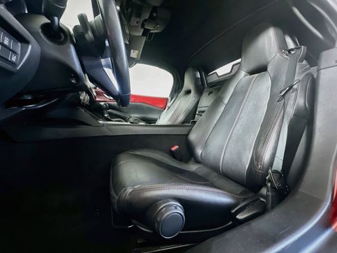 Used 2016 MAZDA MX-5 Miata Grand Touring RWD image 13