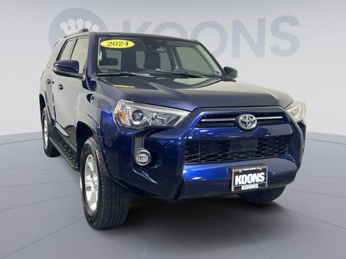 Used 2024 Toyota 4Runner SR5 Premium image 10