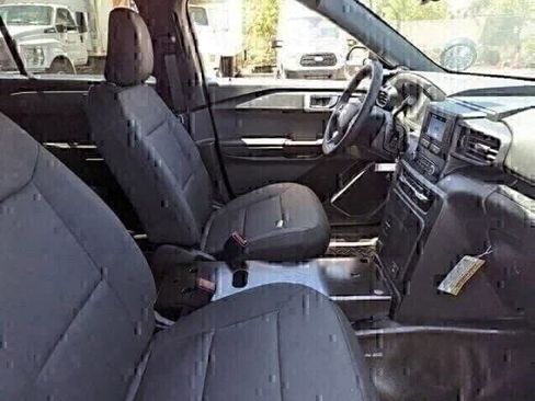 New 2024 Ford Explorer 4WD Police Interceptor image 13