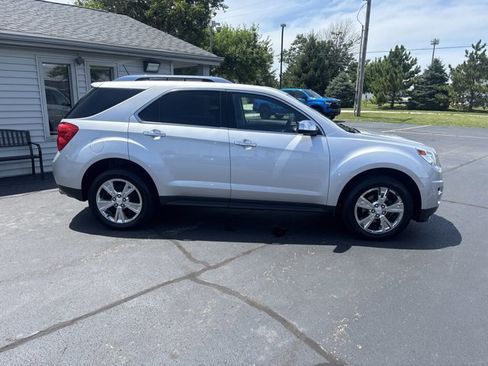 Used 2015 Chevrolet Equinox LTZ image 2