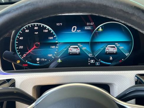 Used 2020 Mercedes-Benz CLA 250 image 31