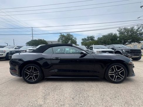 Used 2020 Ford Mustang Premium RWD image 4