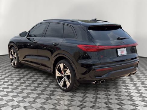 New 2026 Audi SQ5 Premium Plus AWD/4WD image 3
