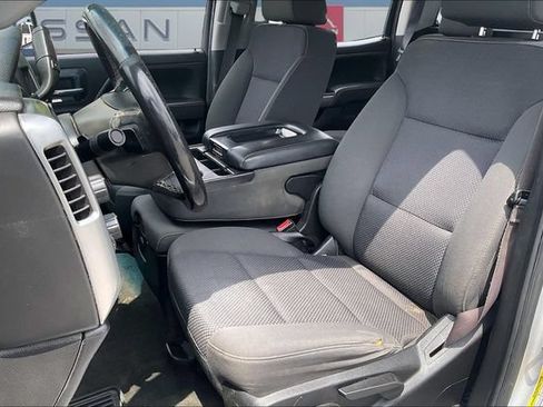 Used 2017 Chevrolet Silverado 2500 LT AWD/4WD image 20