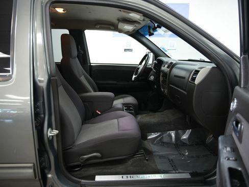 Used 2011 Chevrolet Colorado LT image 32