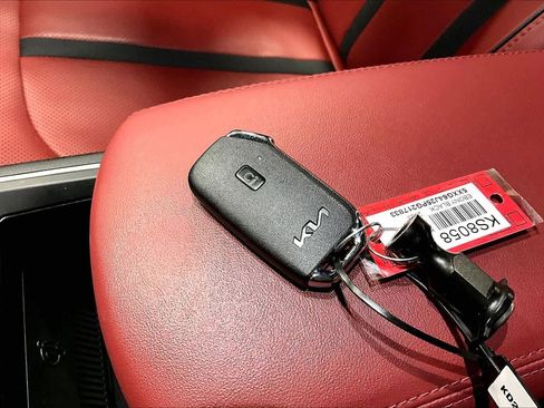 Used 2023 Kia K5 GT-Line image 14
