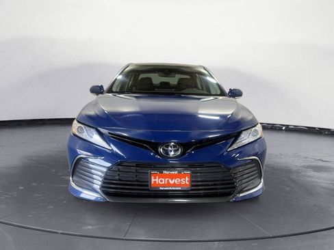 Used 2023 Toyota Camry XLE w/ Navigation Package AWD/4WD image 2