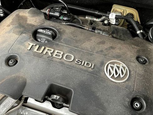 Used 2020 Buick Envision Premium AWD/4WD image 30