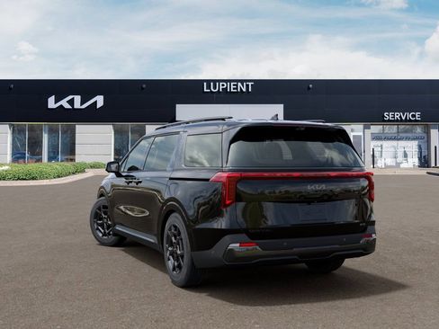 New 2026 Kia Carnival SX Prestige FWD image 6