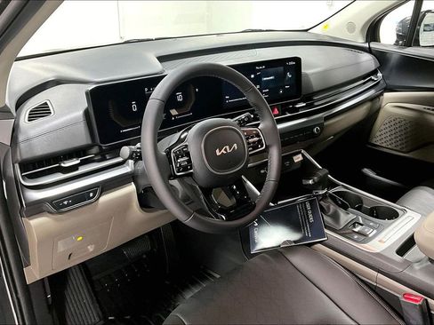 New 2026 Kia Carnival image 20
