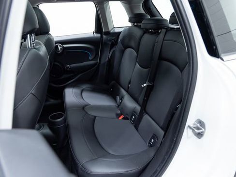 Used 2024 MINI Cooper S image 23