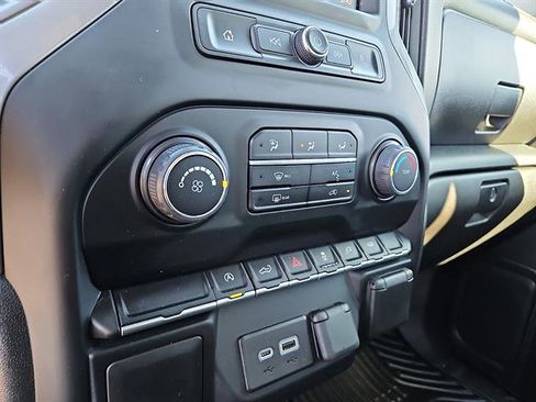 Used 2022 Chevrolet Silverado 1500 Custom w/ Safety Confidence Package image 19